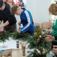 Świąteczne warsztaty tworzenia stroików - Włosań 2025